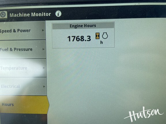 Photo of 2022 John Deere 800R