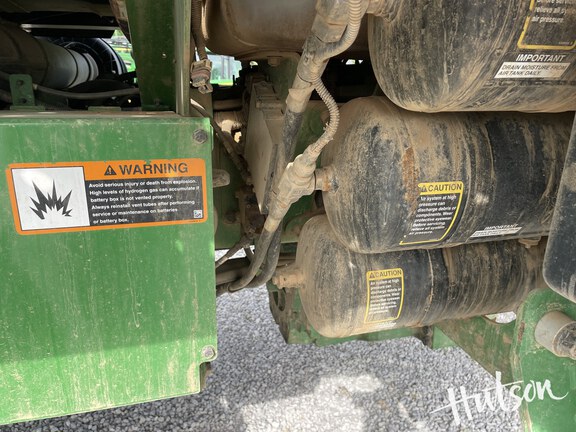 Photo of 2022 John Deere 800R