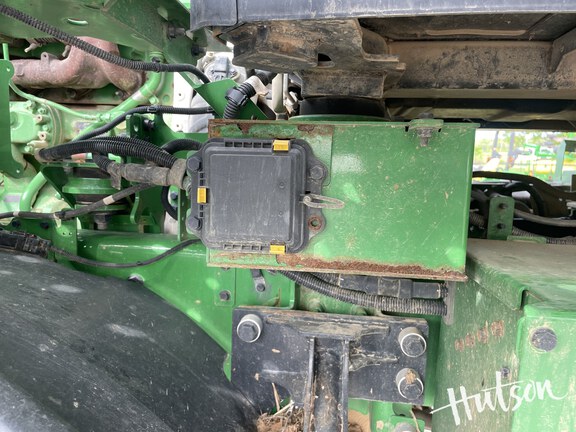 Photo of 2022 John Deere 800R