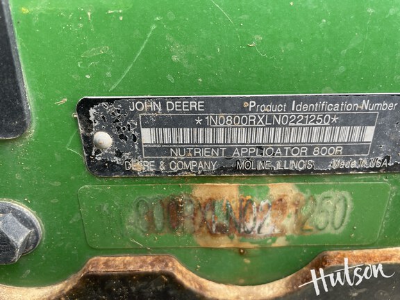 Photo of 2022 John Deere 800R