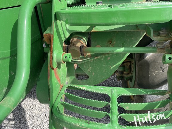 Photo of 2022 John Deere 800R