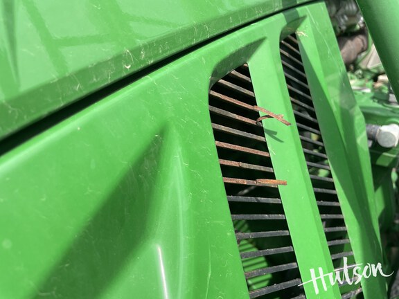 Photo of 2022 John Deere 800R