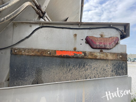 Photo of 2022 John Deere 800R