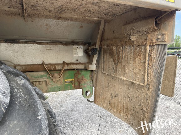 Photo of 2022 John Deere 800R