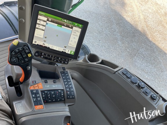 Photo of 2022 John Deere 800R