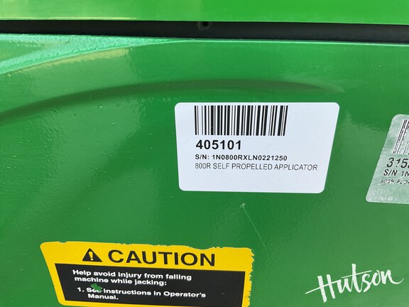 Photo of 2022 John Deere 800R