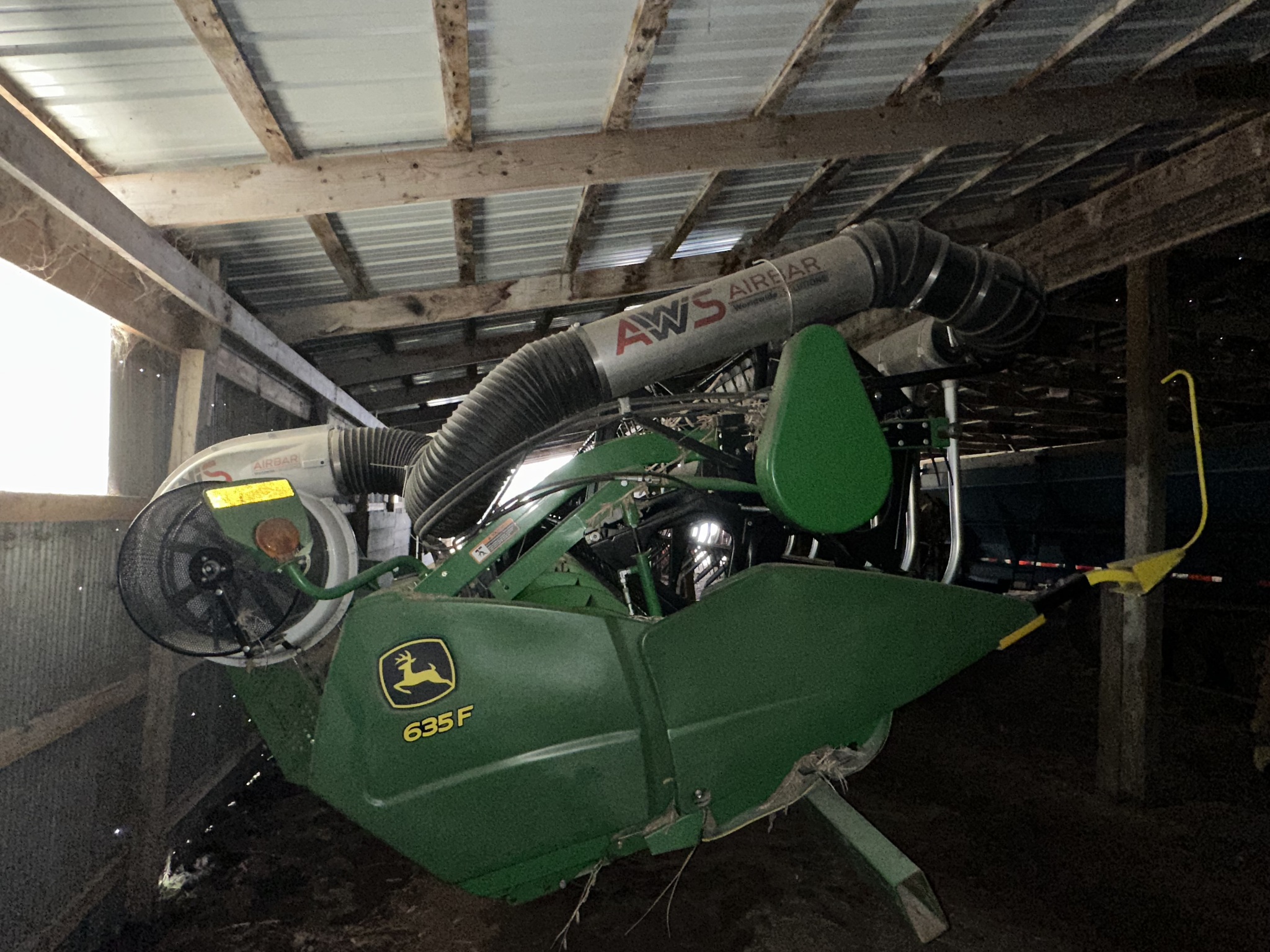 2012 John Deere 635F Image 7