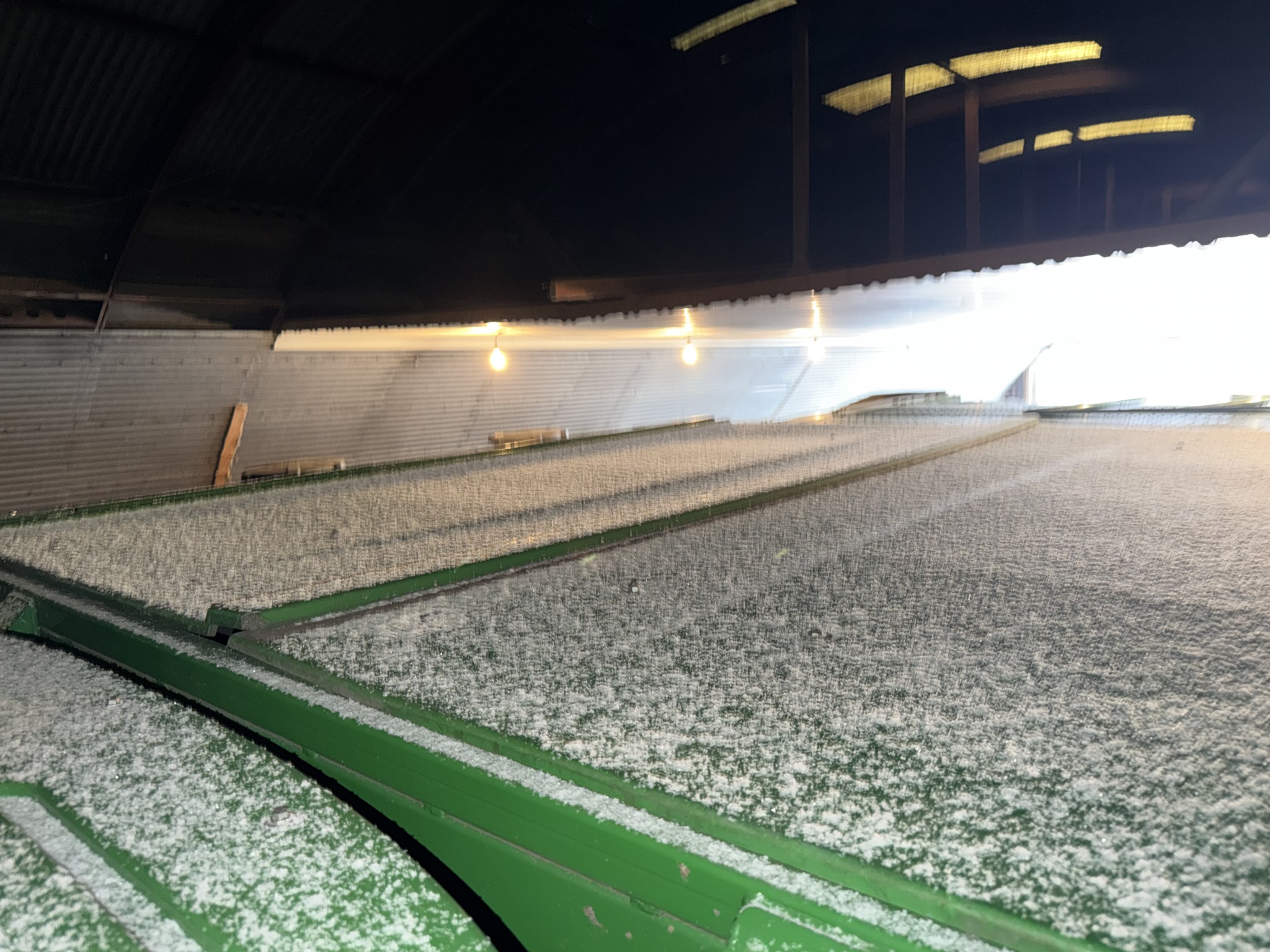 2016 John Deere S670 Image 7