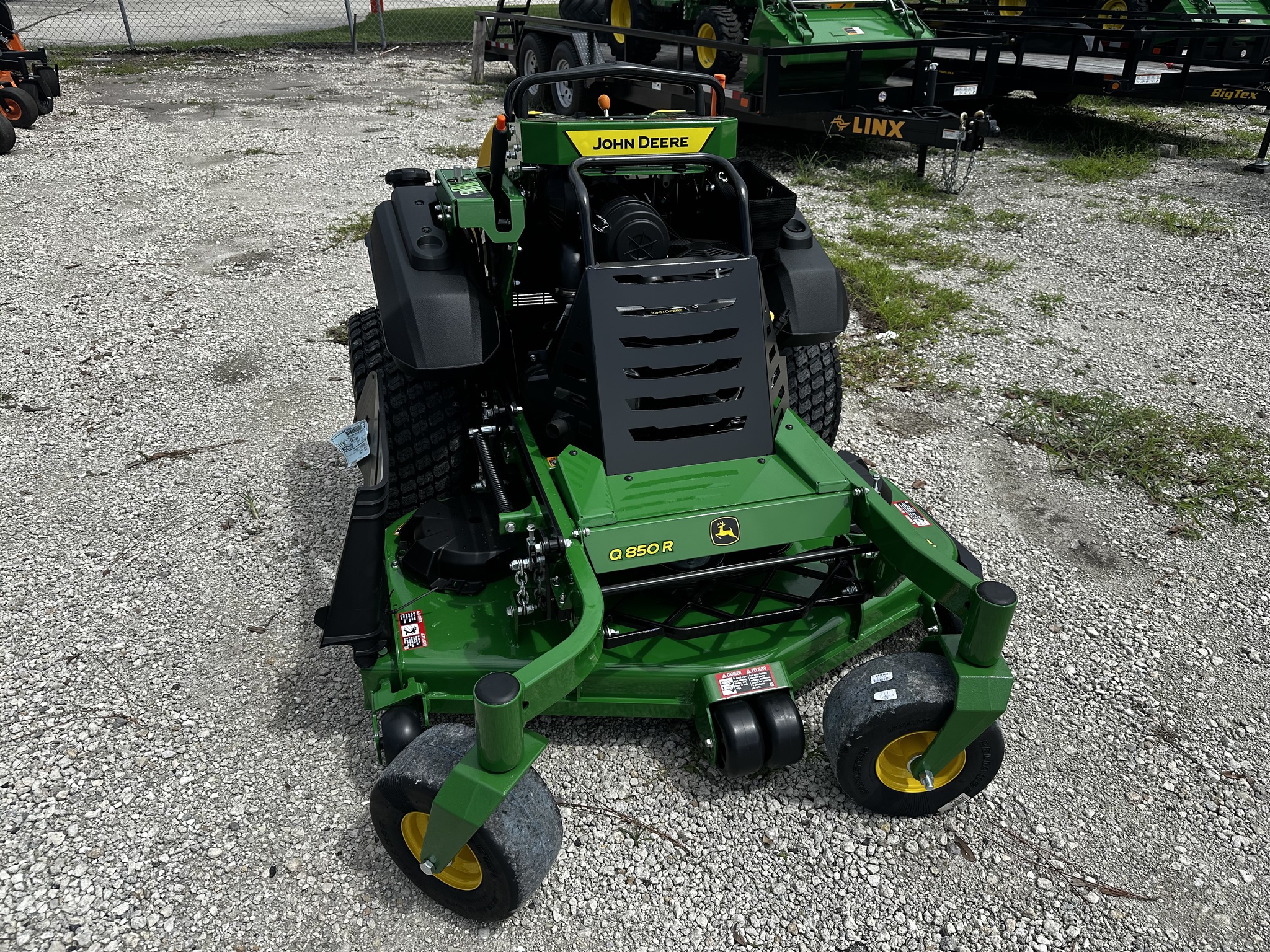 2026 John Deere Q850R Image 9