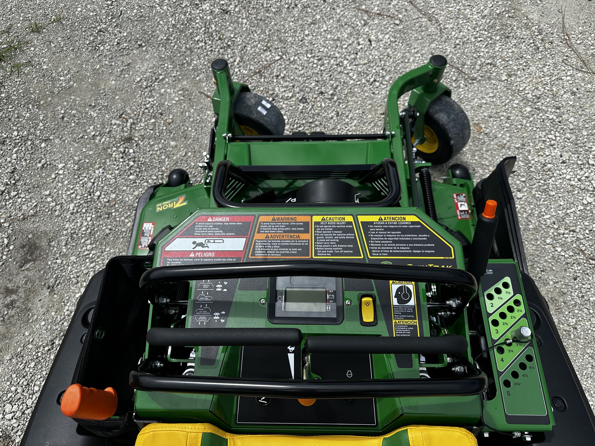 2026 John Deere Q850R Image 5