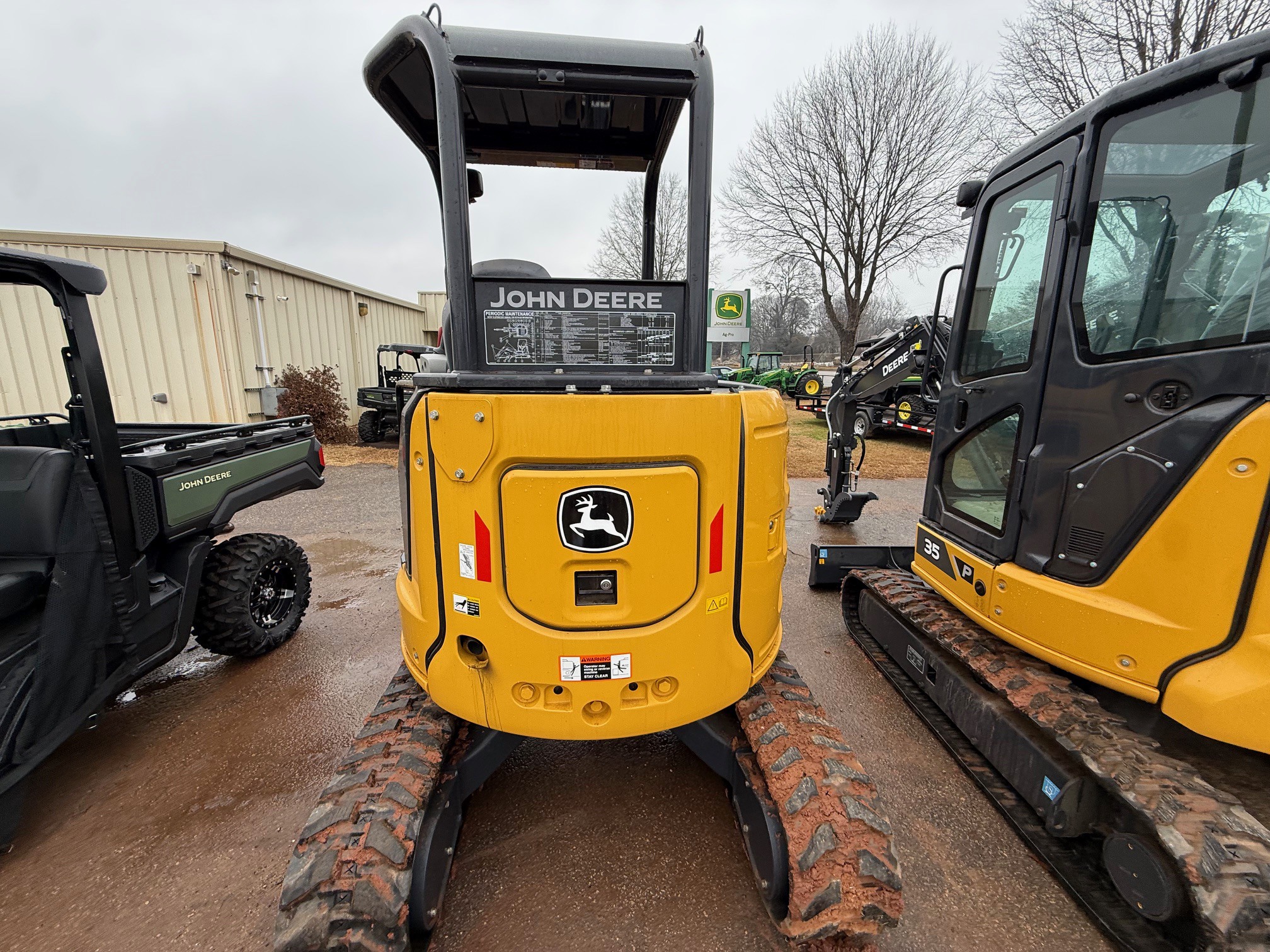 2026 John Deere 30 P Image 4