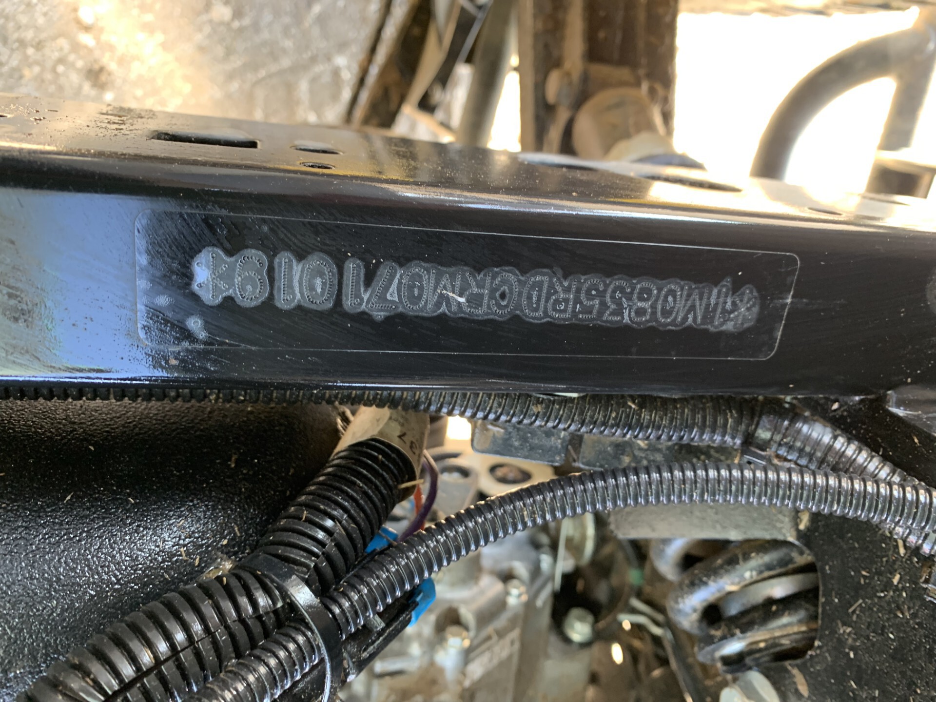 2024 John Deere XUV 835R Image 6