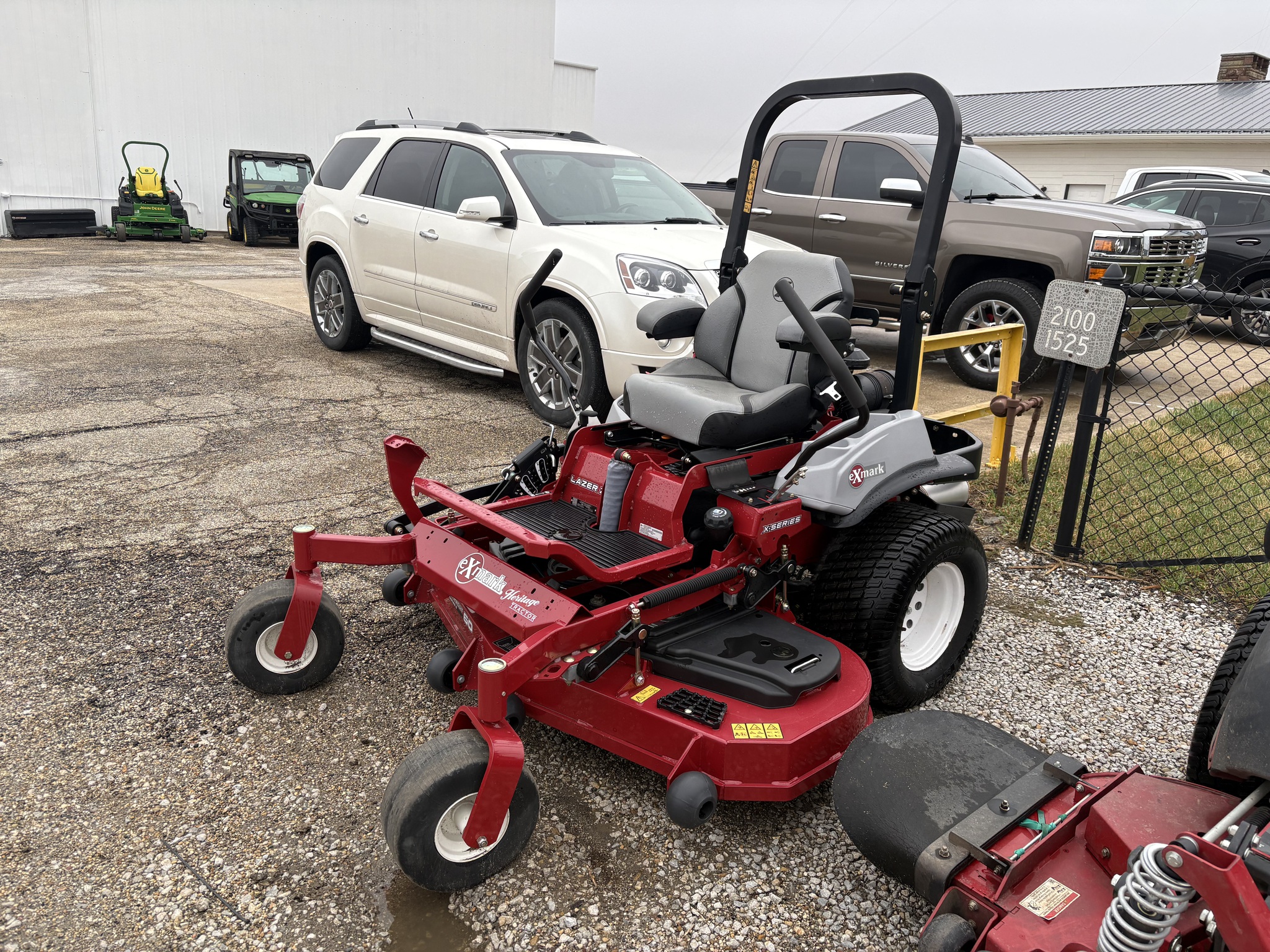  2024 Exmark LZX801CKA606C1 at Heritage Tractor in Roanoke, IL