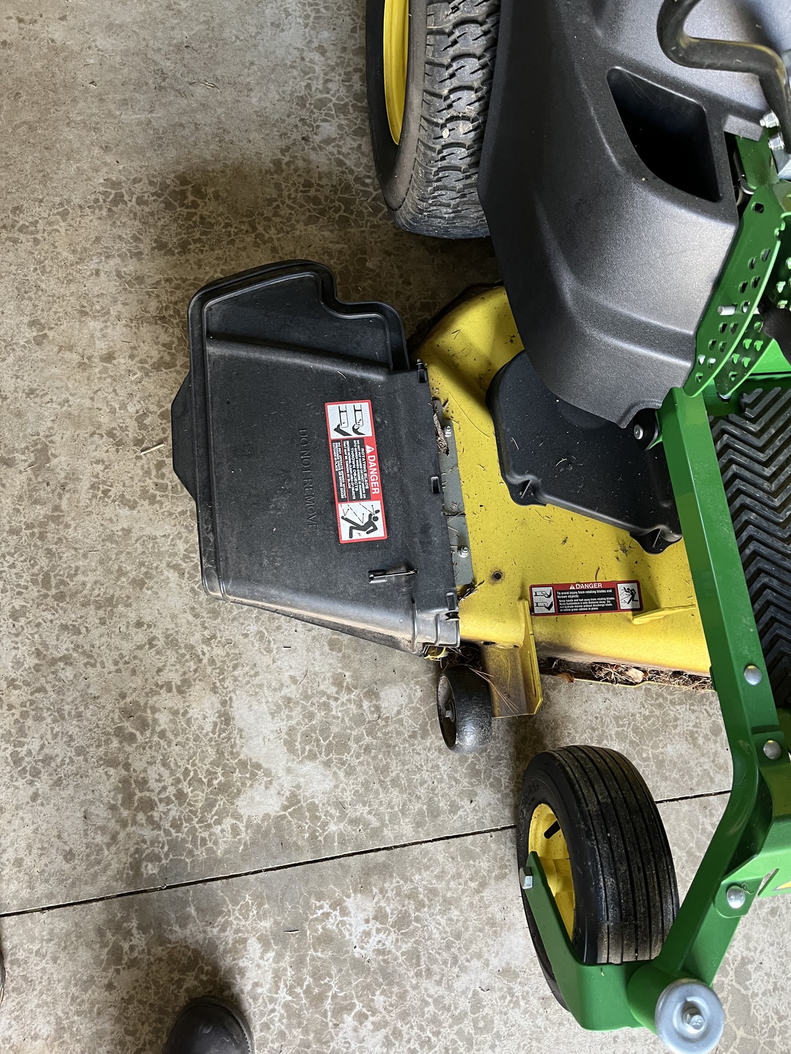 2015 John Deere Z435 Image 9