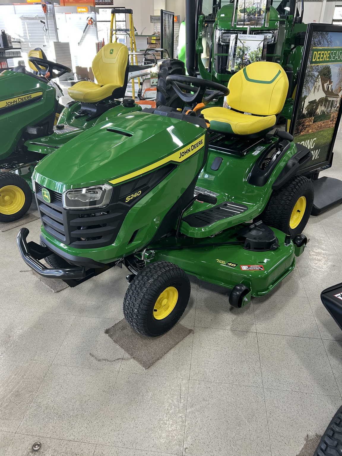 2026 John Deere S240 Image 5