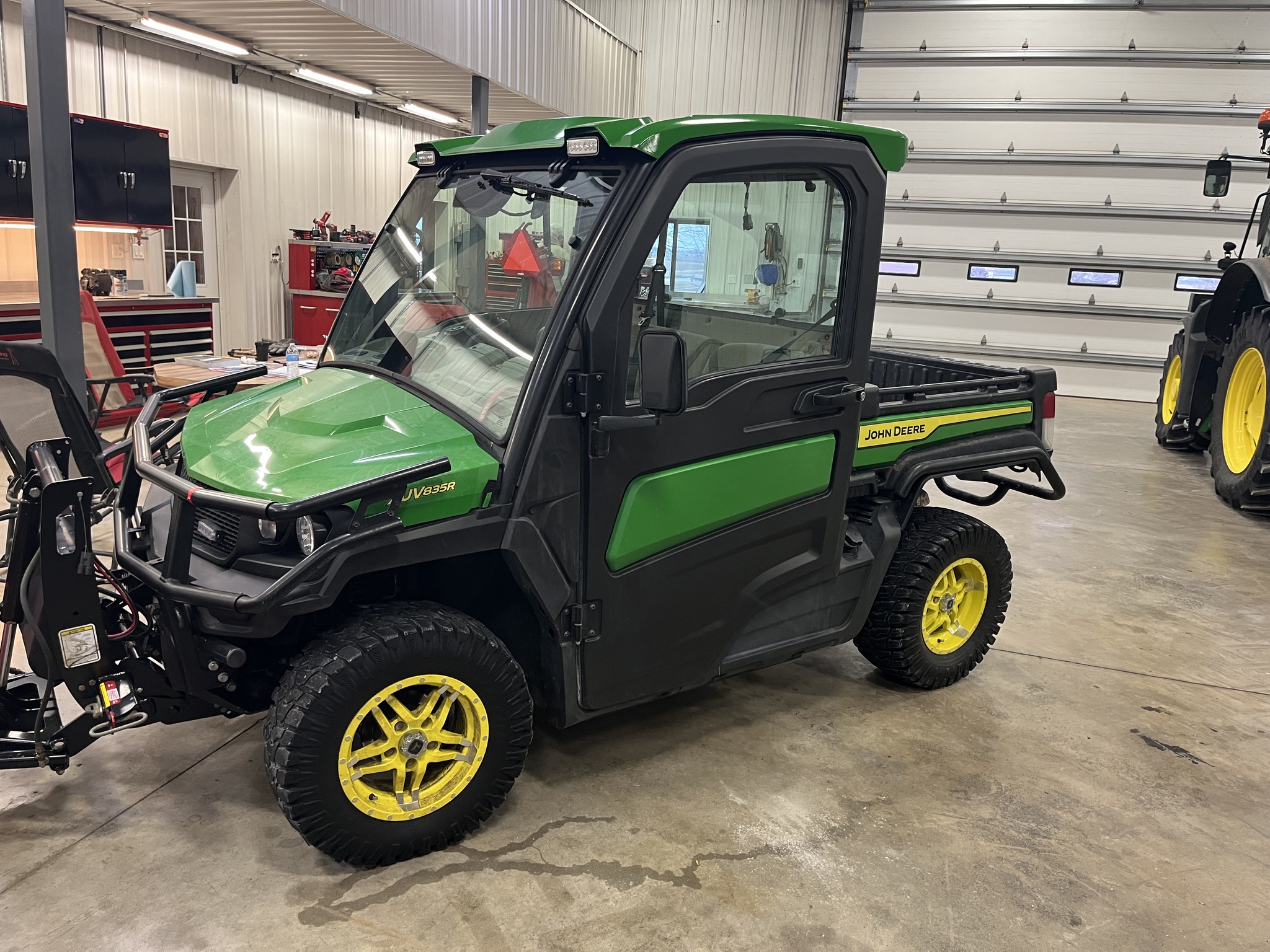  2022 John Deere XUV 835R at Heritage Tractor in Streator, IL