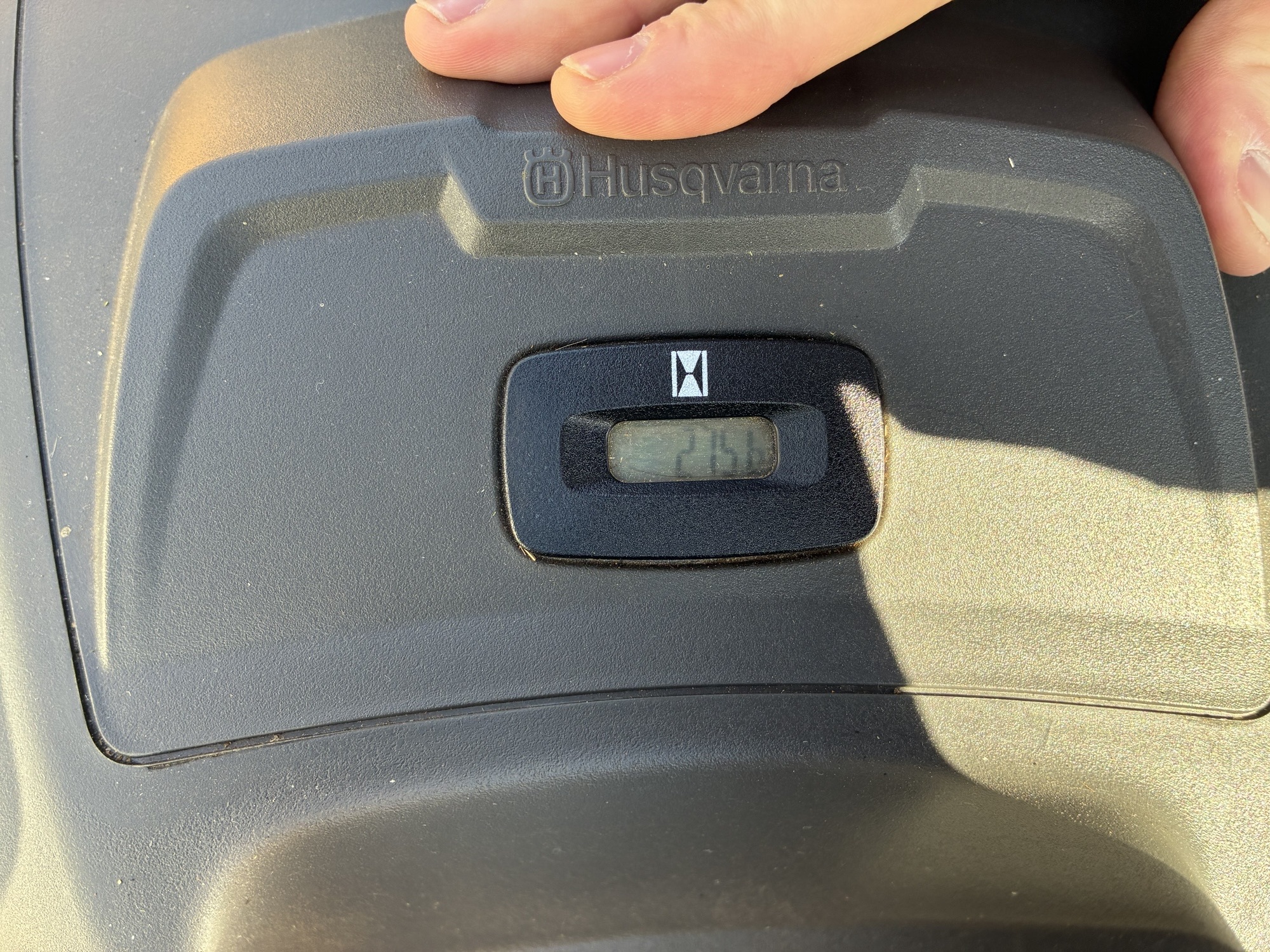 2017 Husqvarna LGT2654 Image 10