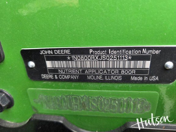 Photo of 2025 John Deere 800R