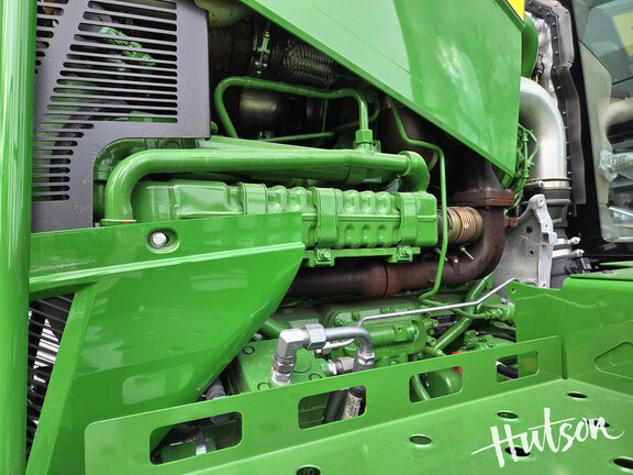 Photo of 2025 John Deere 800R
