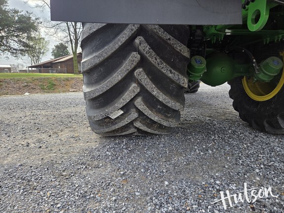 Photo of 2025 John Deere 800R