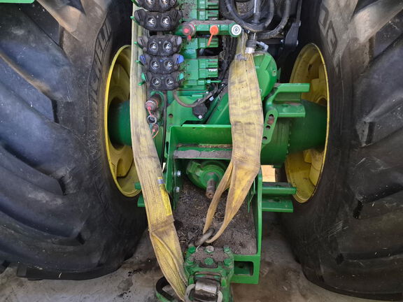 Used 2020 John Deere 9570R Articulated 4WD Tractors at Horizon Ag & Turf in St. Paul, AB - Photo9