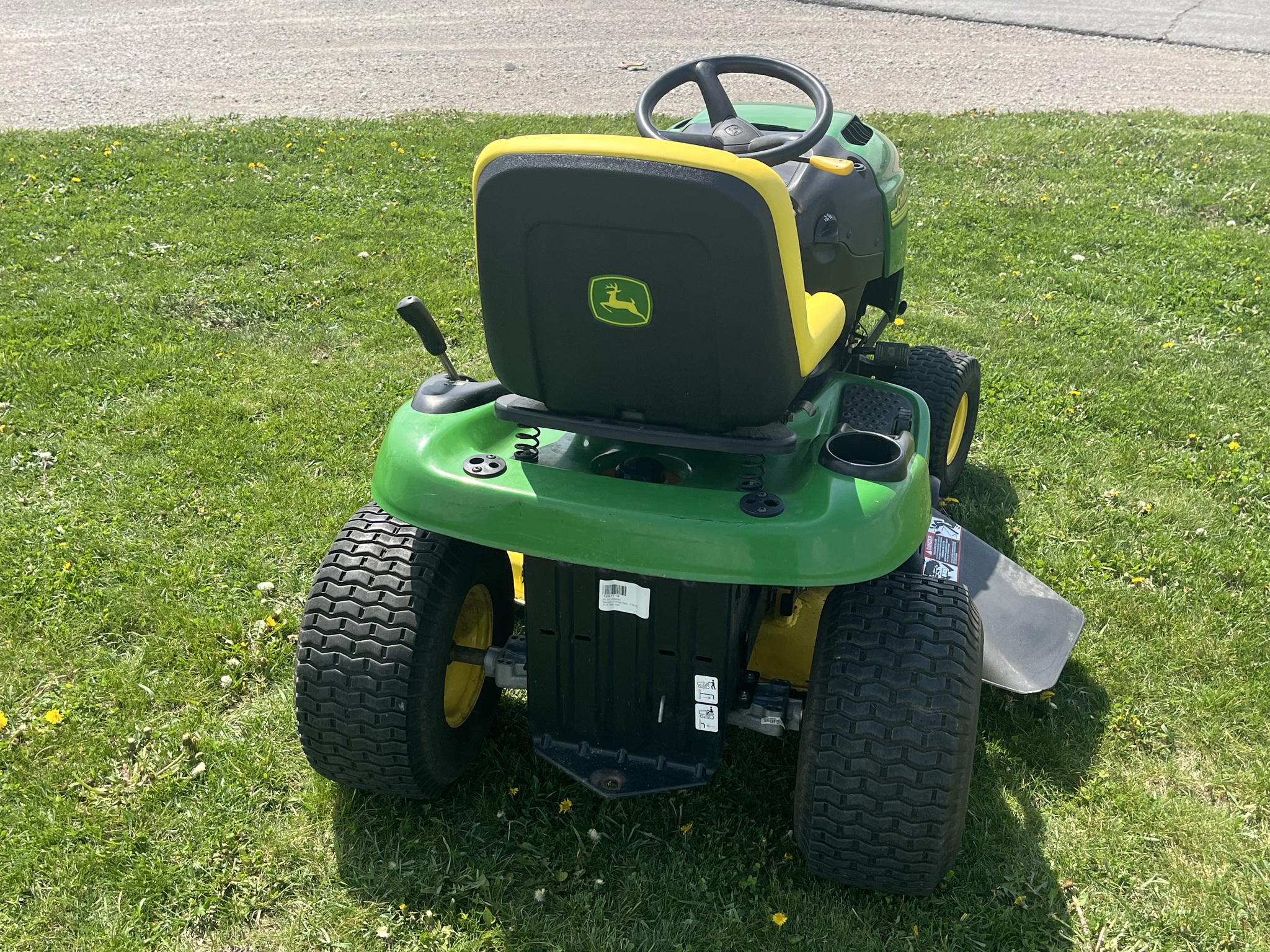 2003 John Deere L110 Image 5