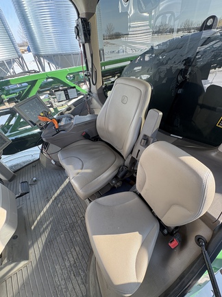 Used 2019 John Deere R4038 Self Propelled Sprayers at Horizon Ag & Turf in Lloydminster, AB - Photo17
