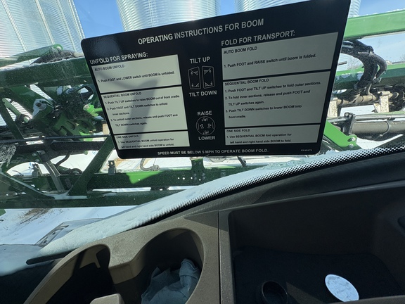 Used 2019 John Deere R4038 Self Propelled Sprayers at Horizon Ag & Turf in Lloydminster, AB - Photo45