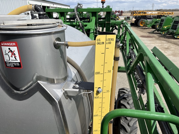 Used 2019 John Deere R4038 Self Propelled Sprayers at Horizon Ag & Turf in Lloydminster, AB - Photo17