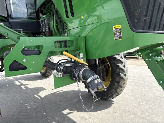 Used 2019 John Deere R4038 Self Propelled Sprayers at Horizon Ag & Turf in Lloydminster, AB - Photo3