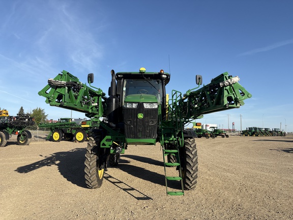Used 2019 John Deere R4038 Self Propelled Sprayers at Horizon Ag & Turf in Lloydminster, AB - Photo3