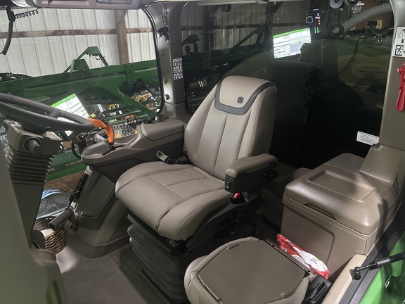 Used 2026 John Deere 410R Self Propelled Sprayers at Koenig Equipment in Urbana, OH - Photo3