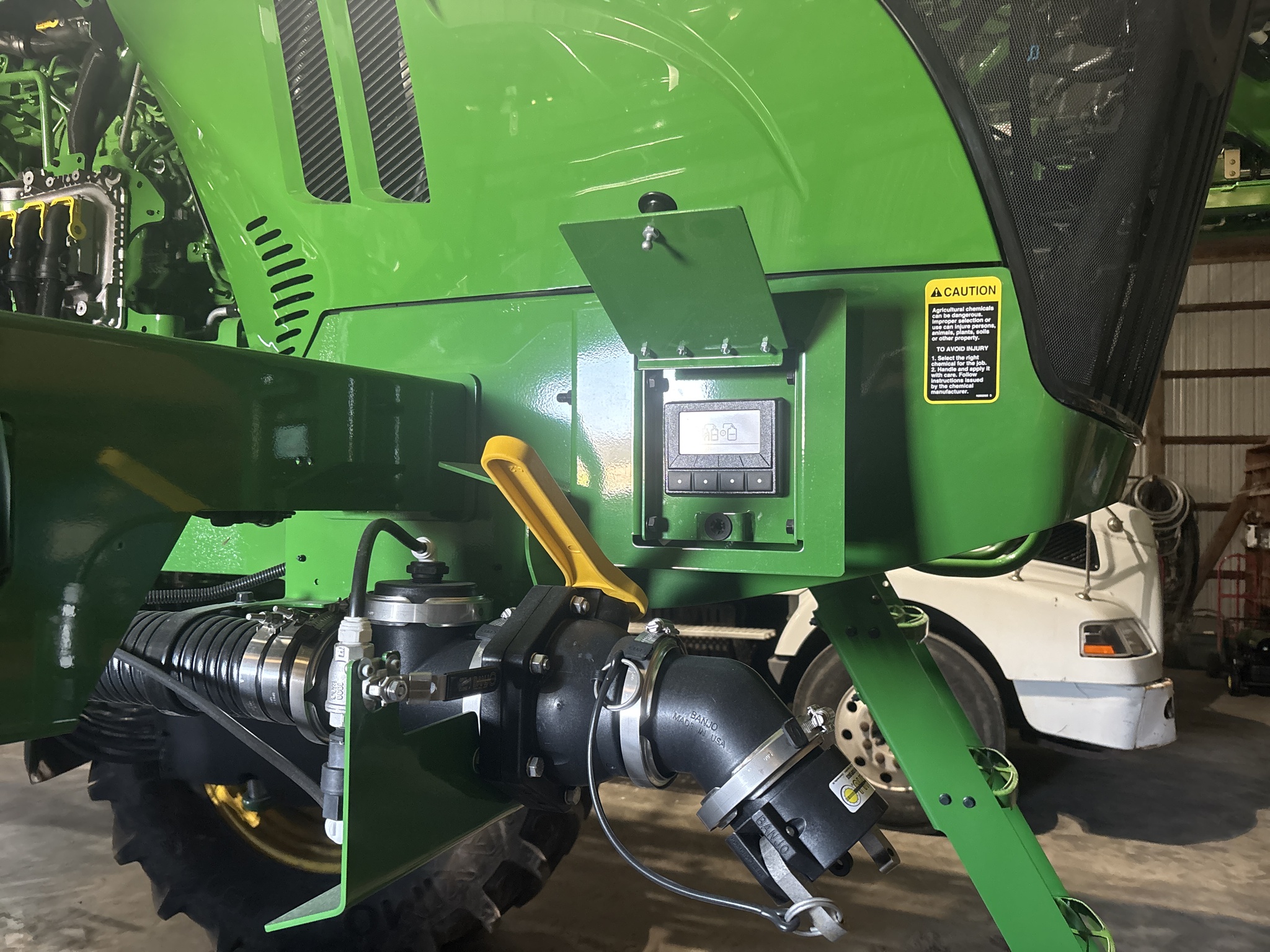 Used 2026 John Deere 410R Self Propelled Sprayers at Koenig Equipment in Urbana, OH - PhotoXL7