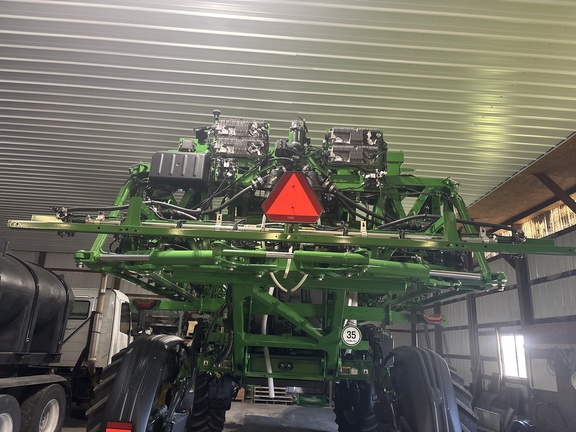 Used 2026 John Deere 410R Self Propelled Sprayers at Koenig Equipment in Urbana, OH - Photo2