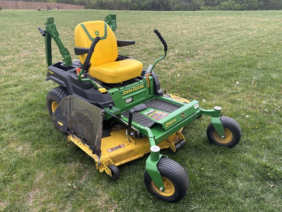 Used 2023 John Deere Z530M Zero Turn Mowers at Koenig Equipment in Oxford, OH - Photo6