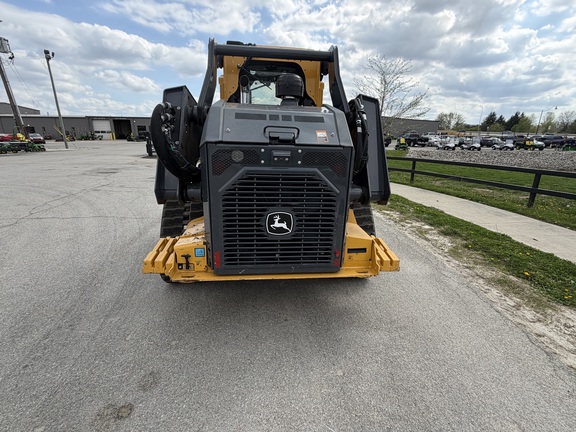 2024 John-Deere 335 P