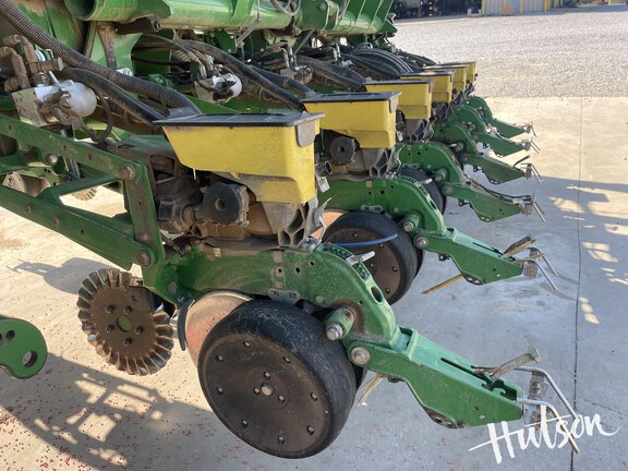 Photo of 2019 John Deere 1795