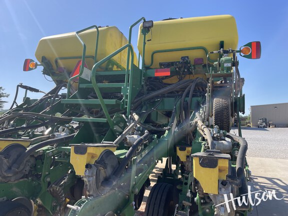 Photo of 2019 John Deere 1795