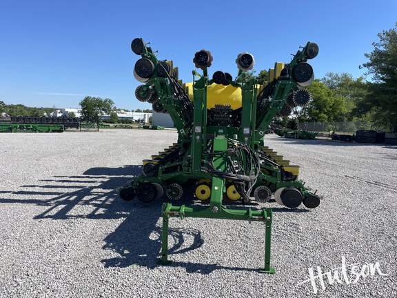 Photo of 2019 John Deere 1795