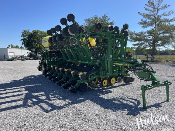 Photo of 2019 John Deere 1795