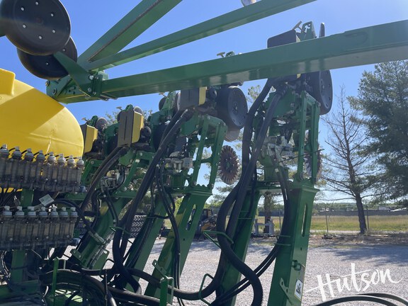Photo of 2019 John Deere 1795