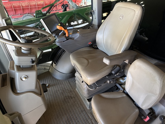 2021 John Deere R4038