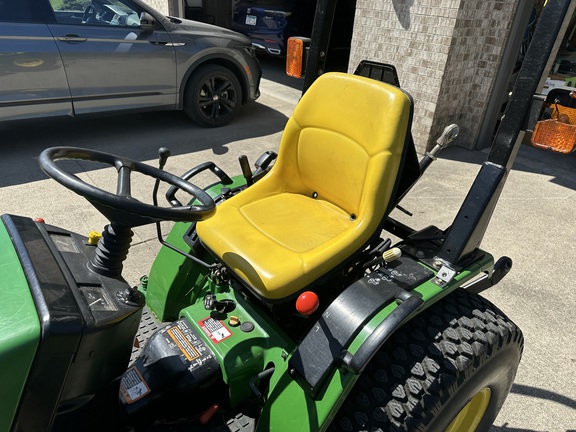 2000 John Deere 4100 - Photo15