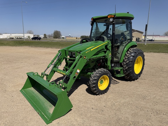  John Deere 4066R - Photo7