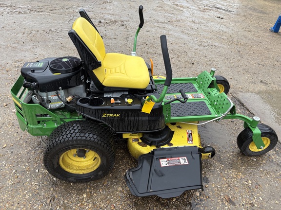 Used 2018 John Deere Z355R Zero Turn Mowers at Horizon Ag & Turf in Westlock, AB - Photo4