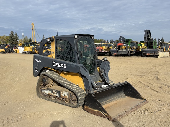 2012 John Deere 323D