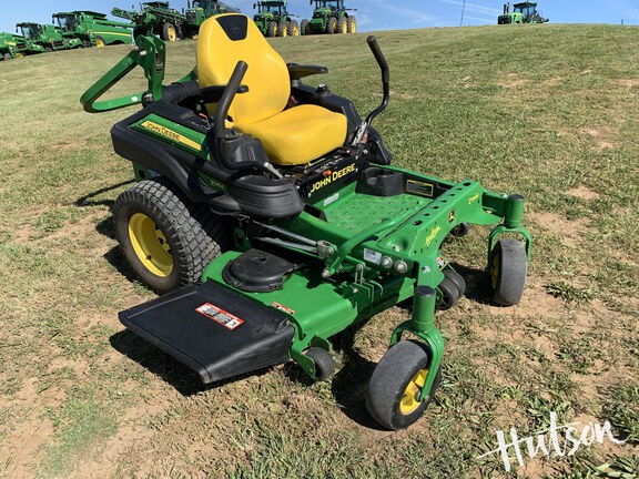 Photo of 2021 John Deere Z915E