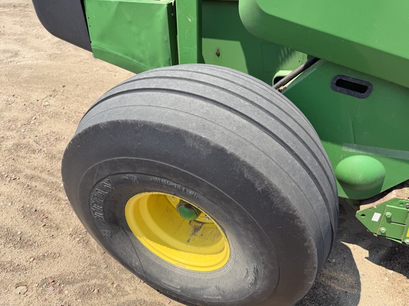 2018 John Deere 560M - Photo13