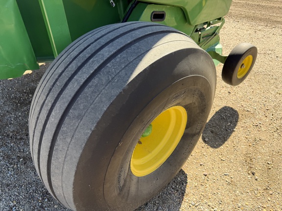 2018 John Deere 560M - Photo12