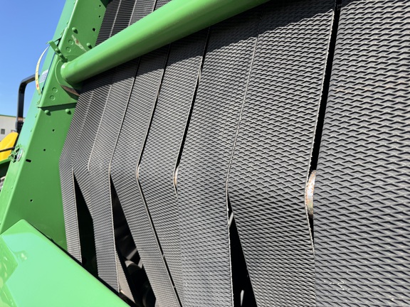 2018 John Deere 560M - Photo14